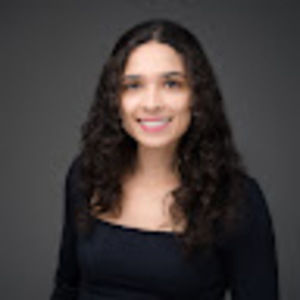 Meet your Posher, Alexandra